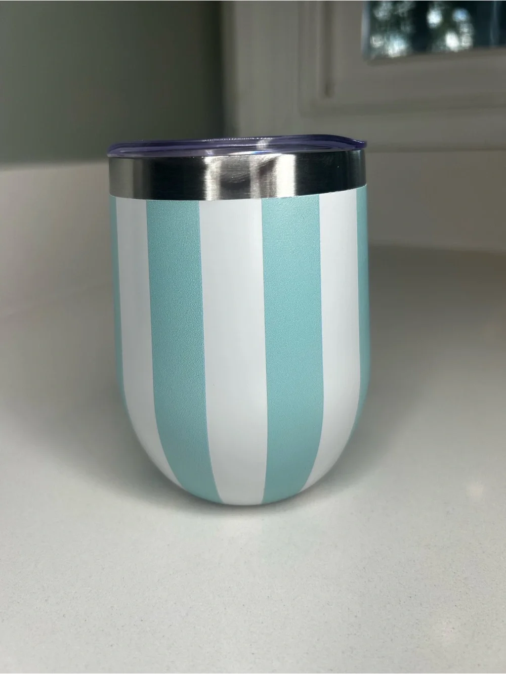 Dolly Parton right stripes